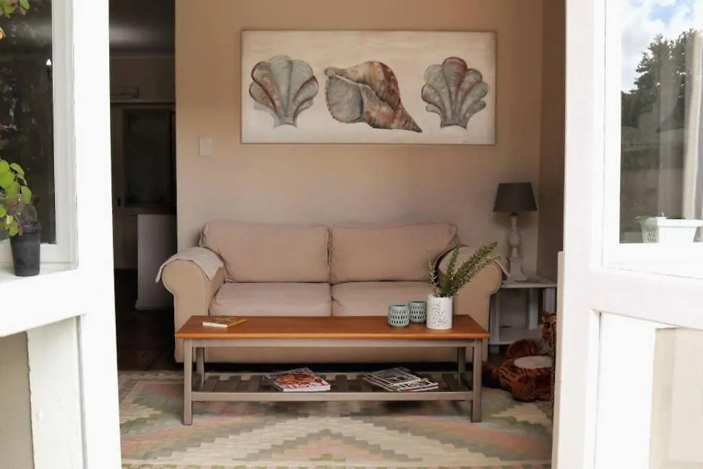Light & Spacious Family Home Cape Town Holiday home